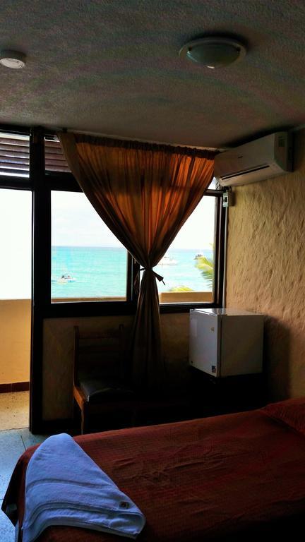 Hostal Estrella De Mar بويرتو أيورا الغرفة الصورة
