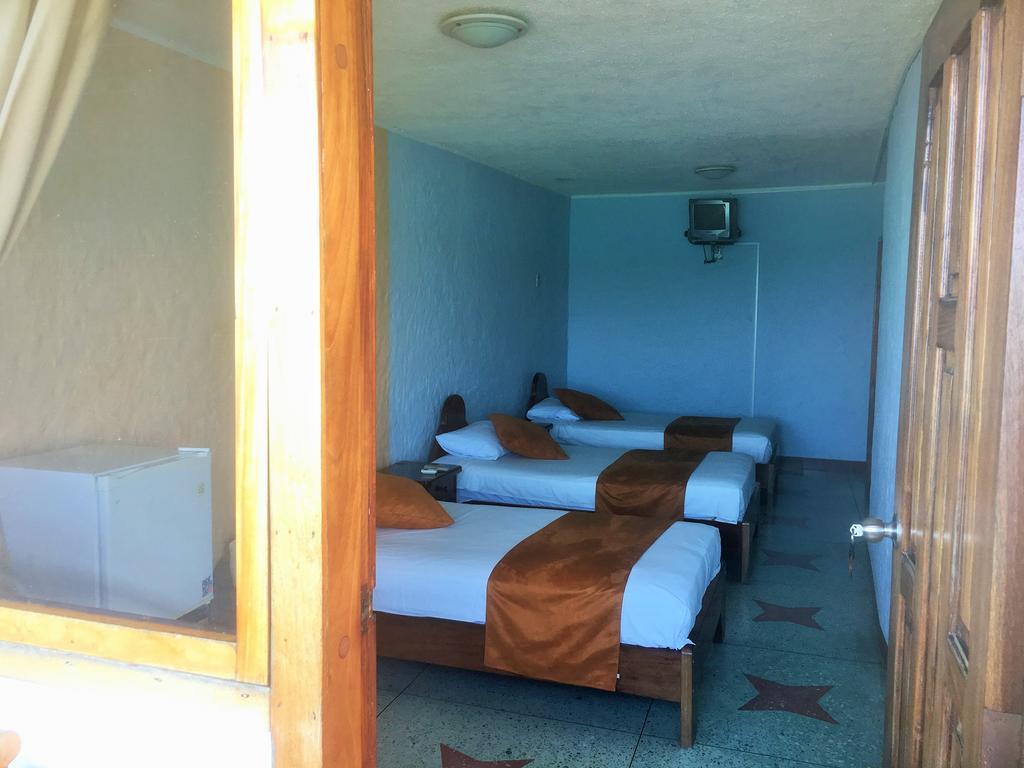 Hostal Estrella De Mar بويرتو أيورا الغرفة الصورة