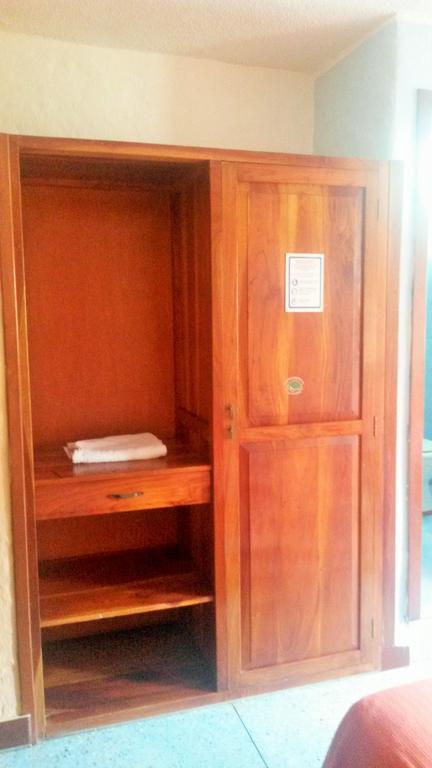 Hostal Estrella De Mar بويرتو أيورا الغرفة الصورة