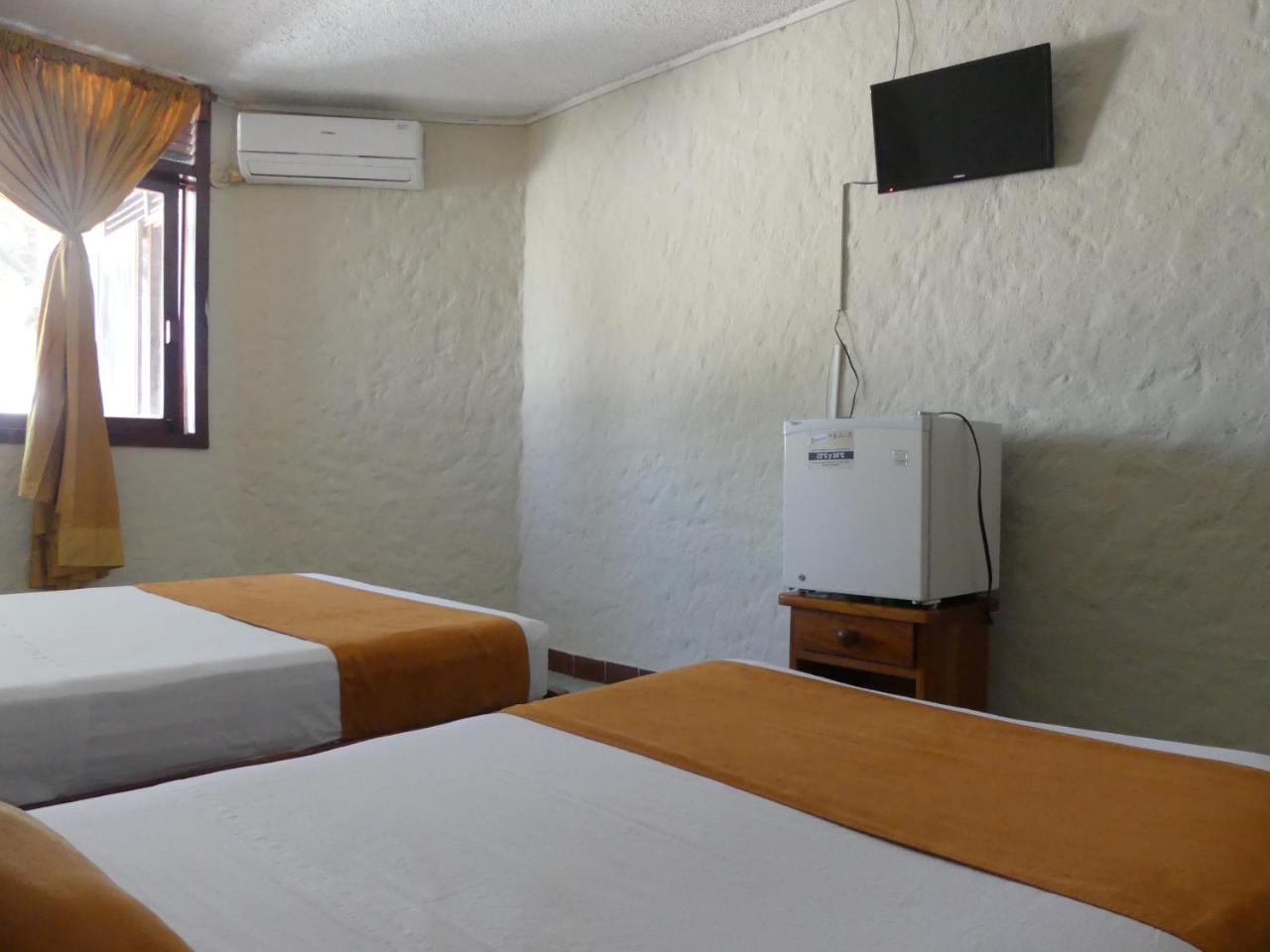 Hostal Estrella De Mar بويرتو أيورا المظهر الخارجي الصورة