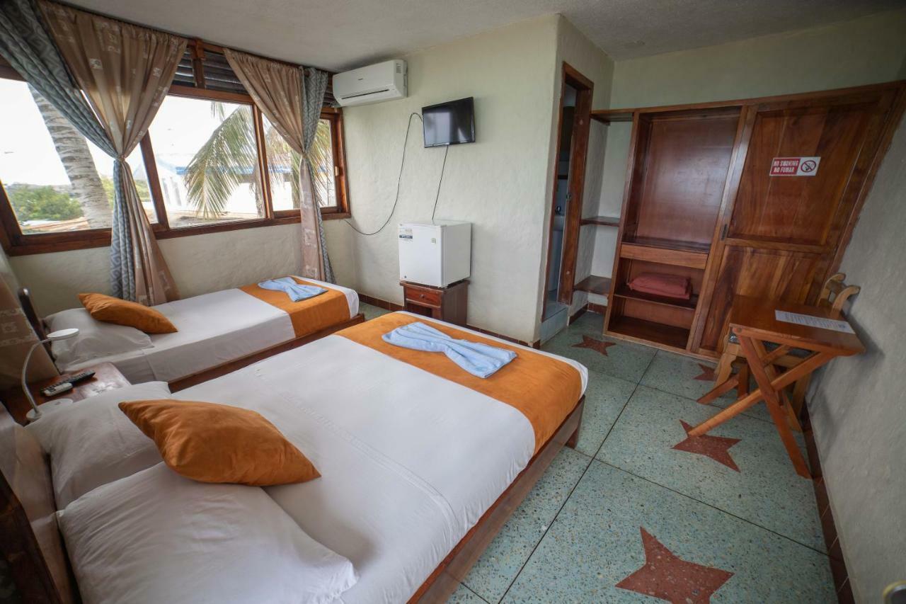 Hostal Estrella De Mar بويرتو أيورا المظهر الخارجي الصورة